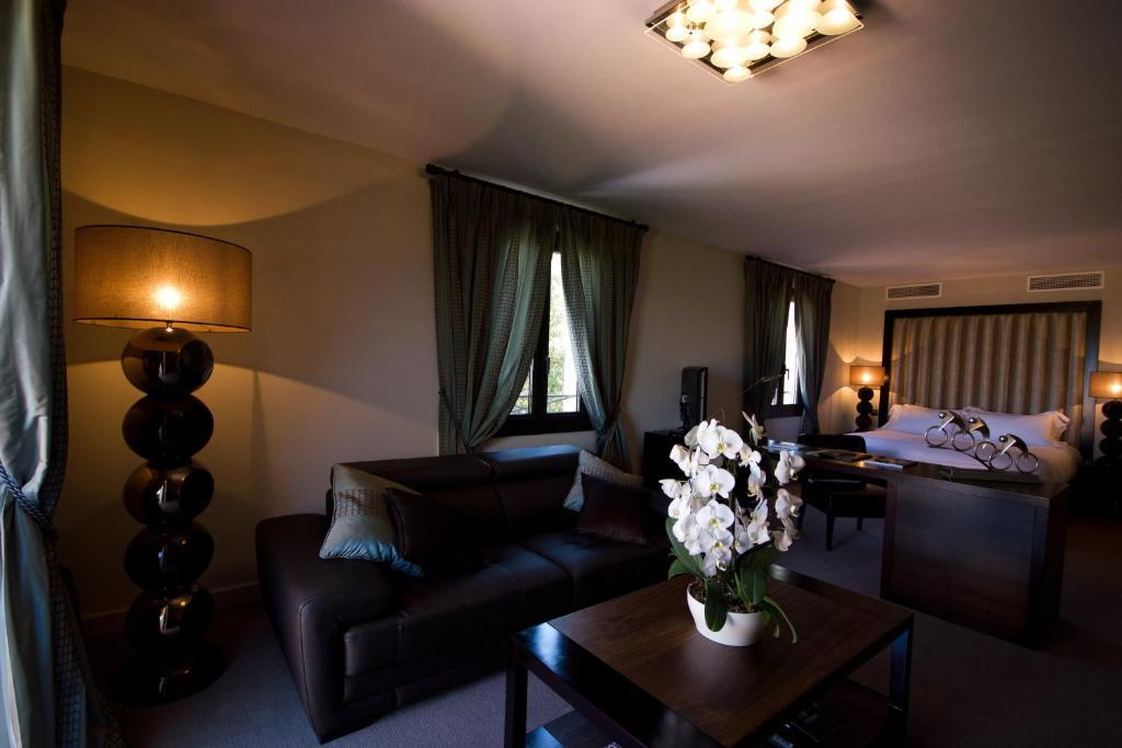 Le Daya Hotel & Spa - Boutique Hotel Roquebrune-sur-Argens Habitación foto